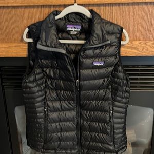 Black Womens Patagonia Puffer Vest